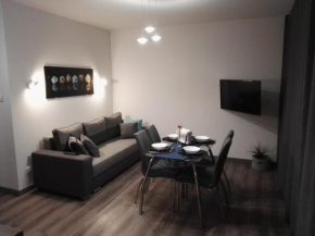 Apartament Nadmorski - Kompleks Pięć Mórz z basenem in Sianozety